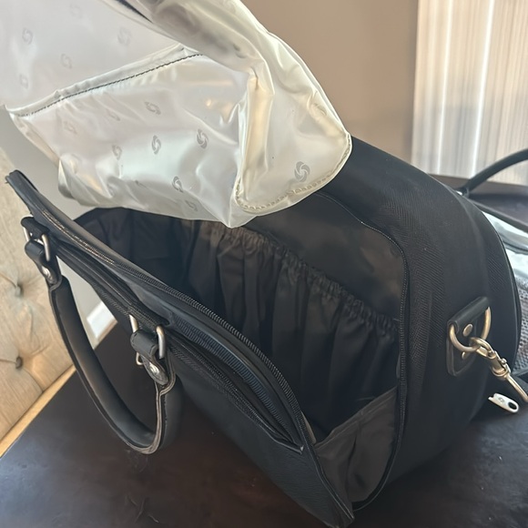 Samsonite bag for toiletries and makeup- excellent condition! - Picture 16 of 16